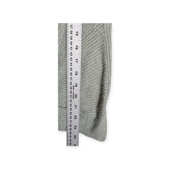 OFFLINE by Aerie Twist Front Sweater - Women's Medium - Rib Knit Green - Picture 5 of 10